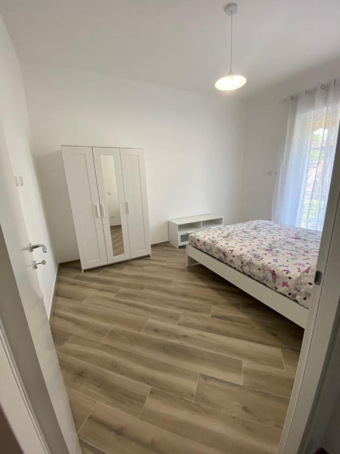 La Casa Di Elia E Italo Apartment Остия Антика Екстериор снимка